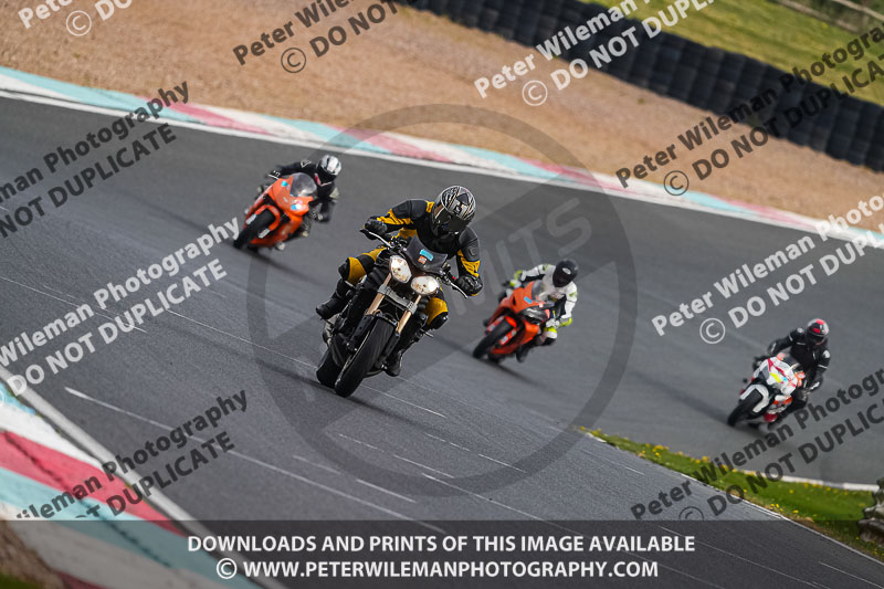 enduro digital images;event digital images;eventdigitalimages;mallory park;mallory park photographs;mallory park trackday;mallory park trackday photographs;no limits trackdays;peter wileman photography;racing digital images;trackday digital images;trackday photos